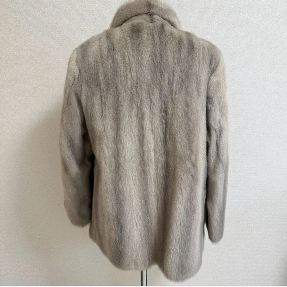 Saga vintage Sapphire Mink fur Coat - Picture 15 of 16